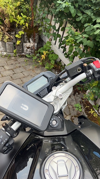 VOGE 500 R 4 of 7