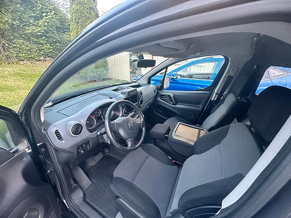 Citroen Berlingo Electrique 8 of 18