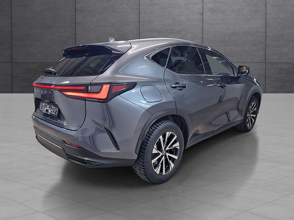 Lexus NX 450h