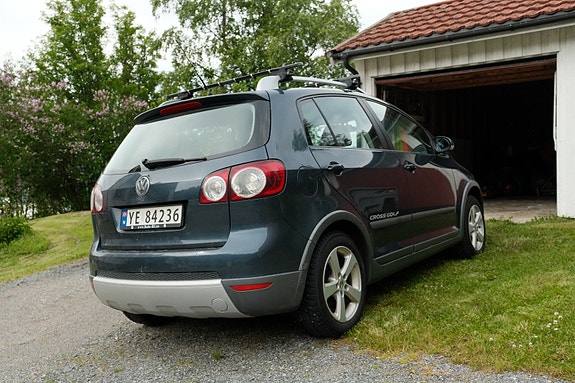 Volkswagen Golf Plus 4 of 10