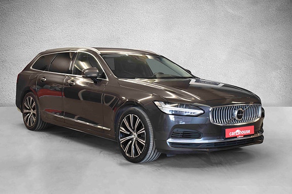 Volvo V90 3 of 5