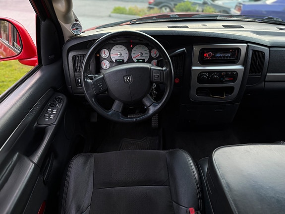 Dodge RAM 25 of 30