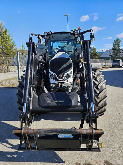 Valtra G105 Versu 2022, kr 955 000,-