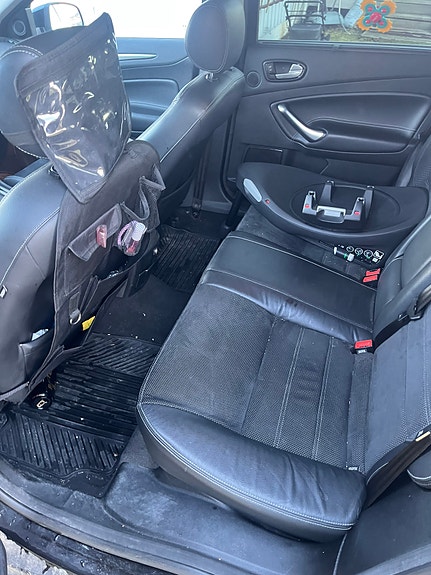 Ford Mondeo 12 of 15