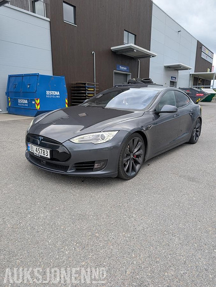 Tesla 2015 MS P85D Vin 5YJSA7H22FFP72420