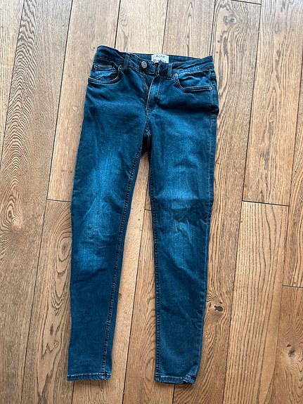 Acne jeans 27 / 32