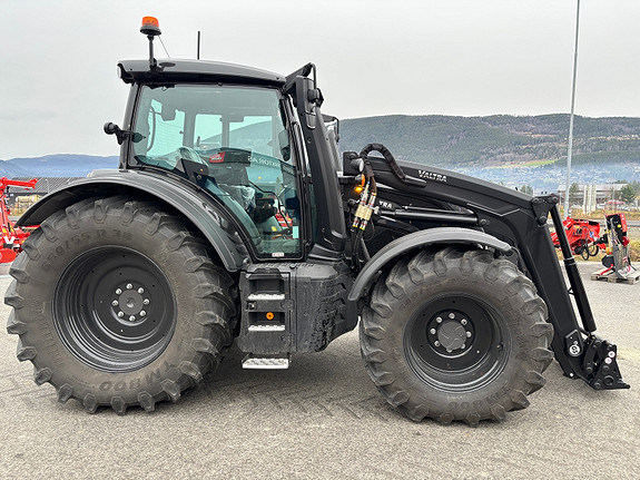 Valtra N175D 2024, kr 2 199 000,-