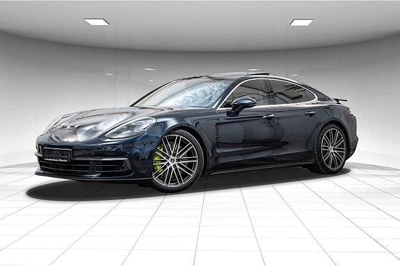 Porsche Panamera 5 of 5