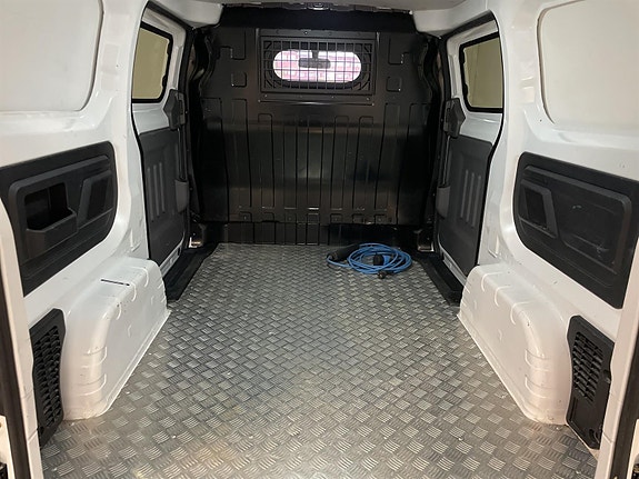 BYD T3 7 of 24