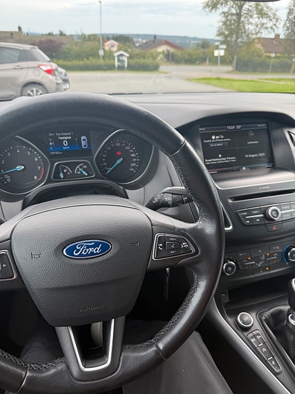 Ford Focus 6 of 23