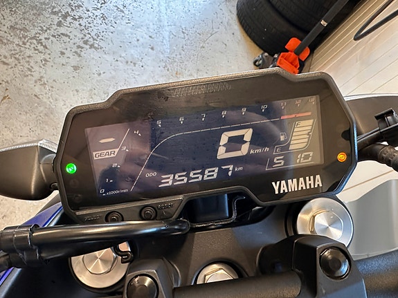 Yamaha mt 125 14 of 14