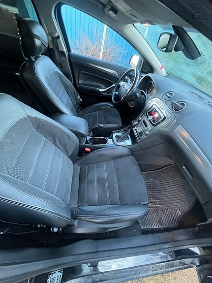 Ford Mondeo 7 of 15