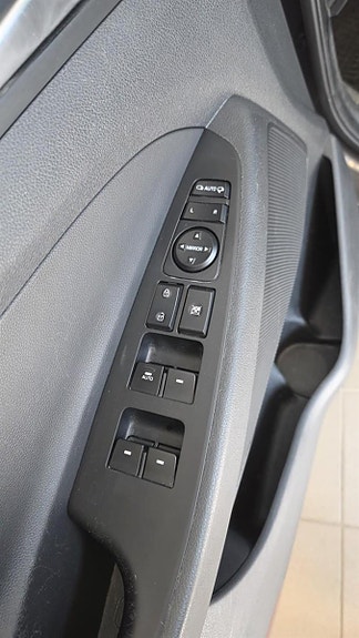 Hyundai Tucson 8 of 26
