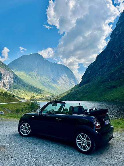 MINI Cooper 30 of 30