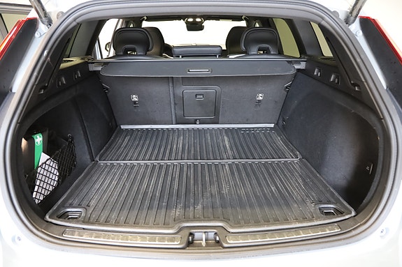 Volvo V60 17 of 17
