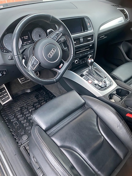 Audi SQ5 10 of 13