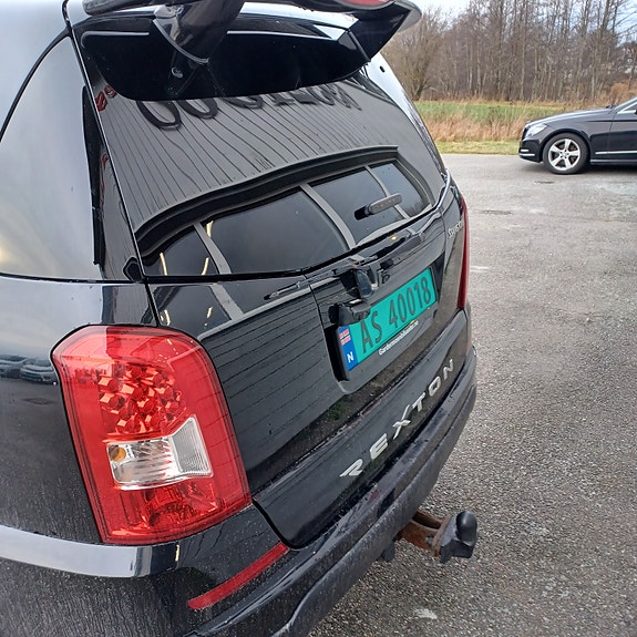 SsangYong Rexton W 10 of 27