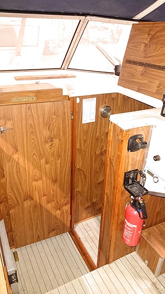Marex sun cab 24fot 11 of 30