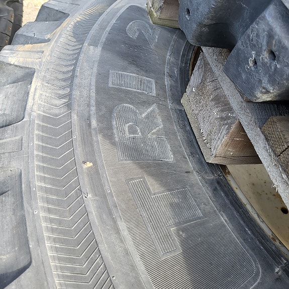 Nokian TRI 2 vinterhjul Case