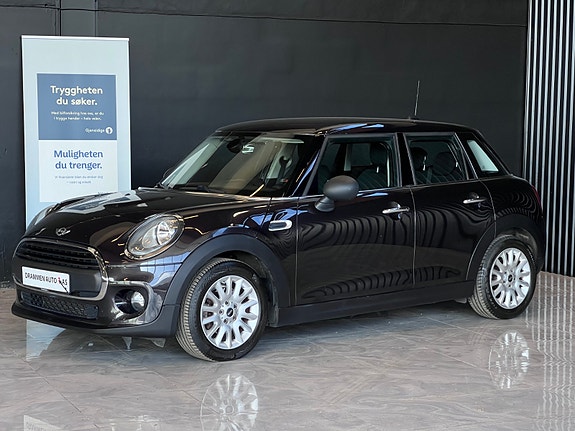 MINI One 5 of 5