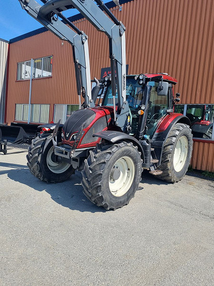 Valtra N124H 2017, kr 797 000,-