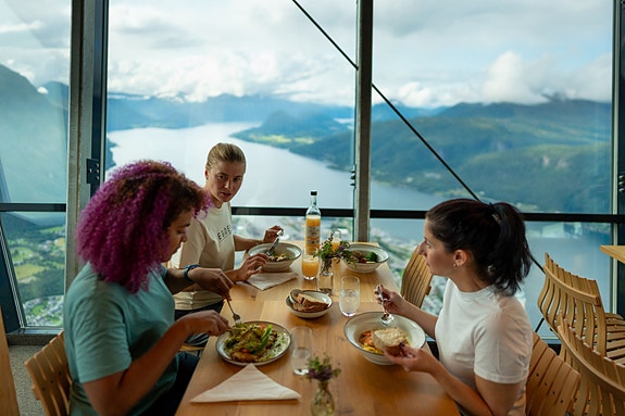 Bilde 10 av 10 i jobbannonse-galleriet