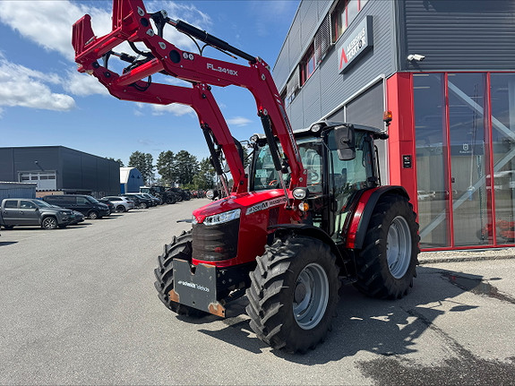 Massey Ferguson 4708M 2022, kr 590 000,-