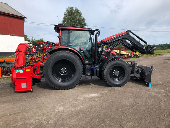 Valtra NY, A115, Front.hyd, Laster 2025, kr 995 000,-
