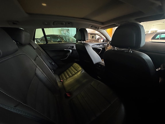 Opel Insignia 18 of 30