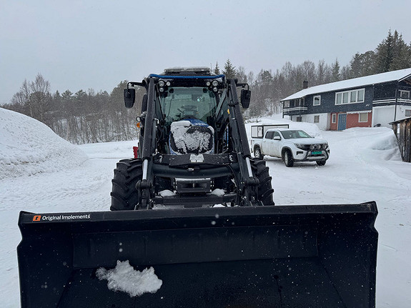 Valtra N154H 2017, kr 920 000,-