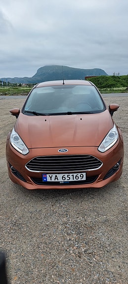 Ford Fiesta 3 of 7