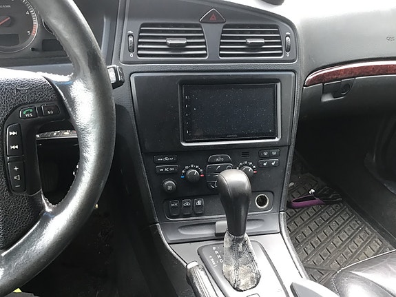 Volvo XC70 10 of 14