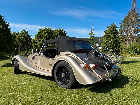 Morgan Plus 4 16 of 19