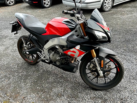 Aprilia RS 125 Tuono FINANS FRA 0,-