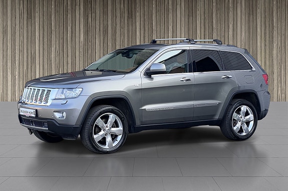 Jeep Grand Cherokee 2 of 5