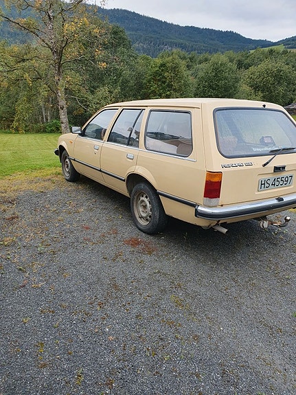 Opel Rekord 2 of 14