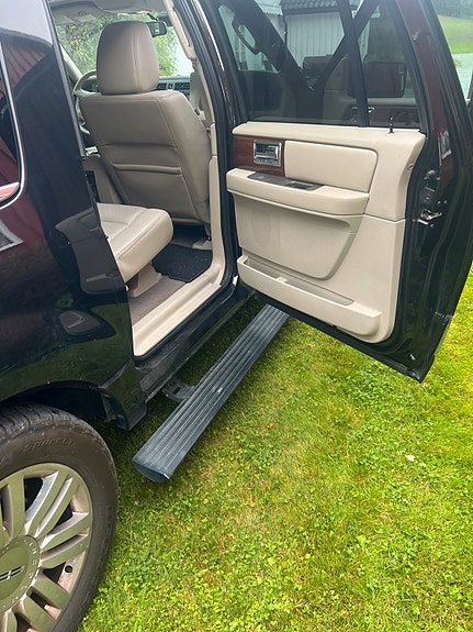 Lincoln Navigator 5 of 5