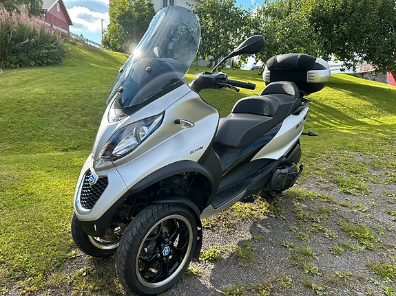 Piaggio MP3 500 LT 5 of 5