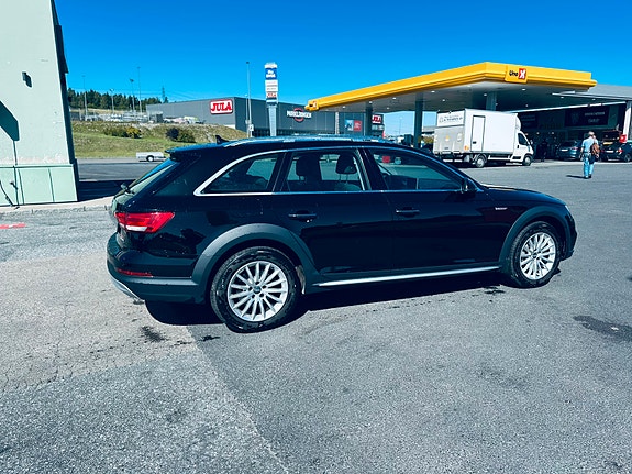 Audi A4 allroad 13 of 16
