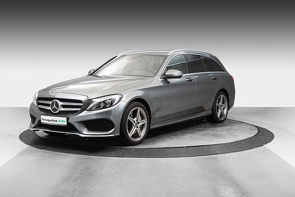 Mercedes-Benz C350 8 of 30