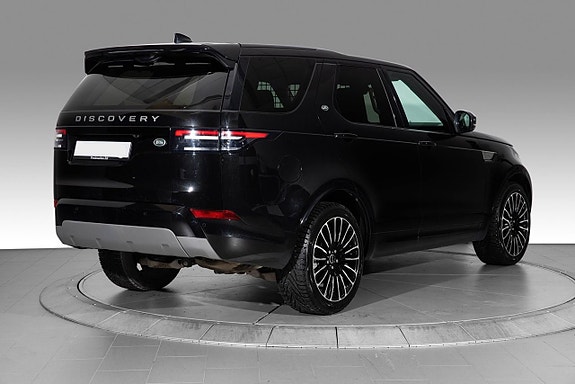 Land Rover Discovery 2 of 12