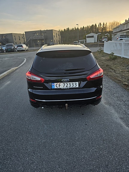 Ford Mondeo 4 of 5