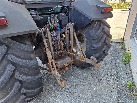 Massey Ferguson 6170 1997, kr 185 000,-