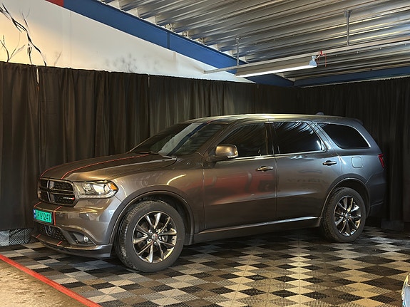 Dodge Durango 3 of 5