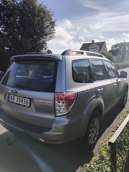 Subaru Forester 6 of 6