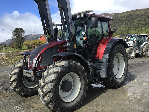 Valtra N163Direct 2015, kr 649 000,-