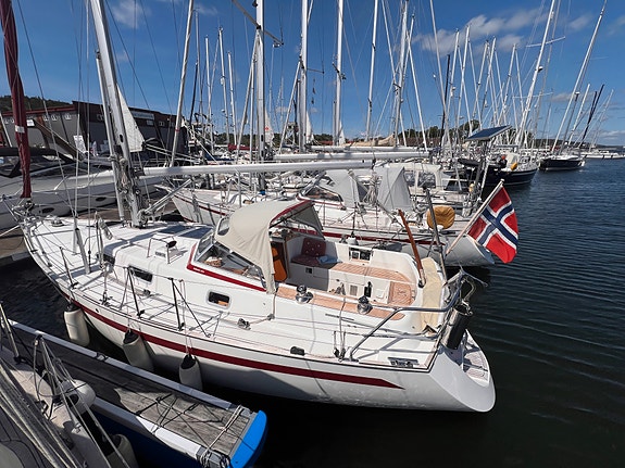 Solid svensk kvalitetscruiser / Innendørslagret / Meget godt utstyrt.