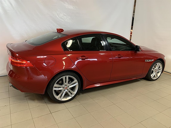 Jaguar XE 7 of 24