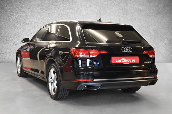 Audi A4 5 of 5