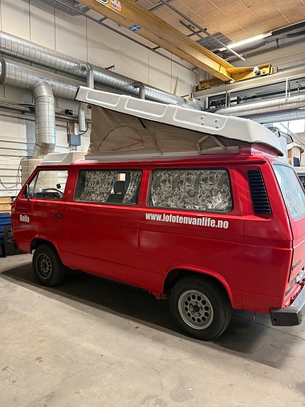 Volkswagen Transporter 4 of 6